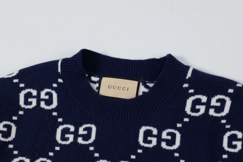 Gucci Sweaters